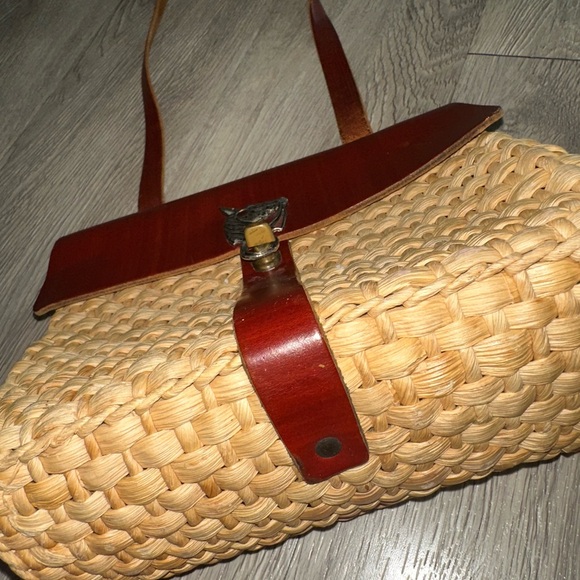 Vintage Straw and Burnt Red Leather Horse Decal Handbag Purse - Picture 4 of 10